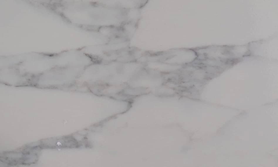 Calacatta Apuano quartz slab
