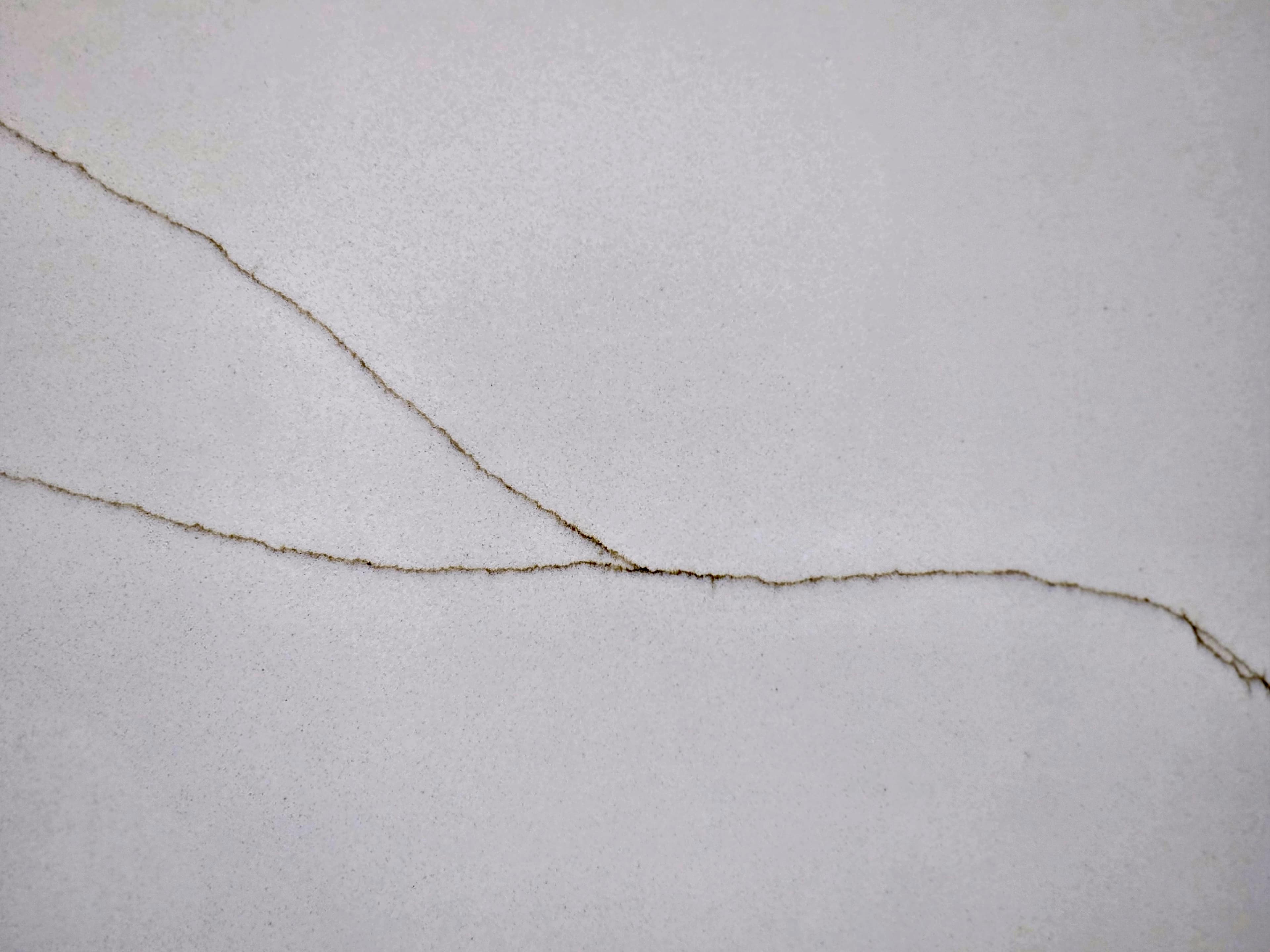 Siena Gold quartz slab
